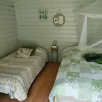Metsatuule Puhkekuela * HIIUMAA