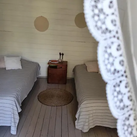 Kamp Metsatuule Puhkekuela *