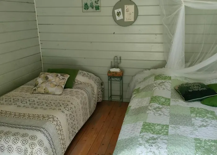 Metsatuule Puhkeküla * HIIUMAA