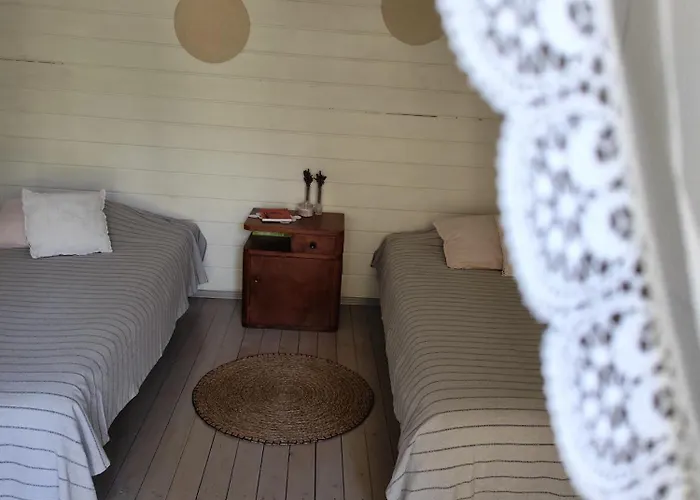 Camping Metsatuule Puhkeküla *