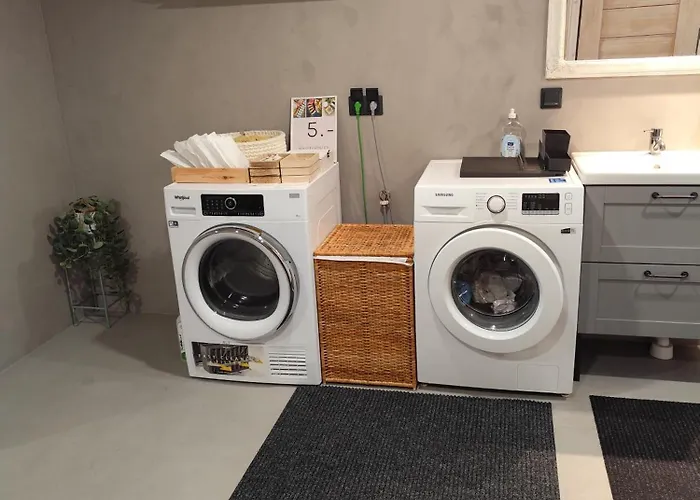 Metsatuule Puhkekuela * HIIUMAA